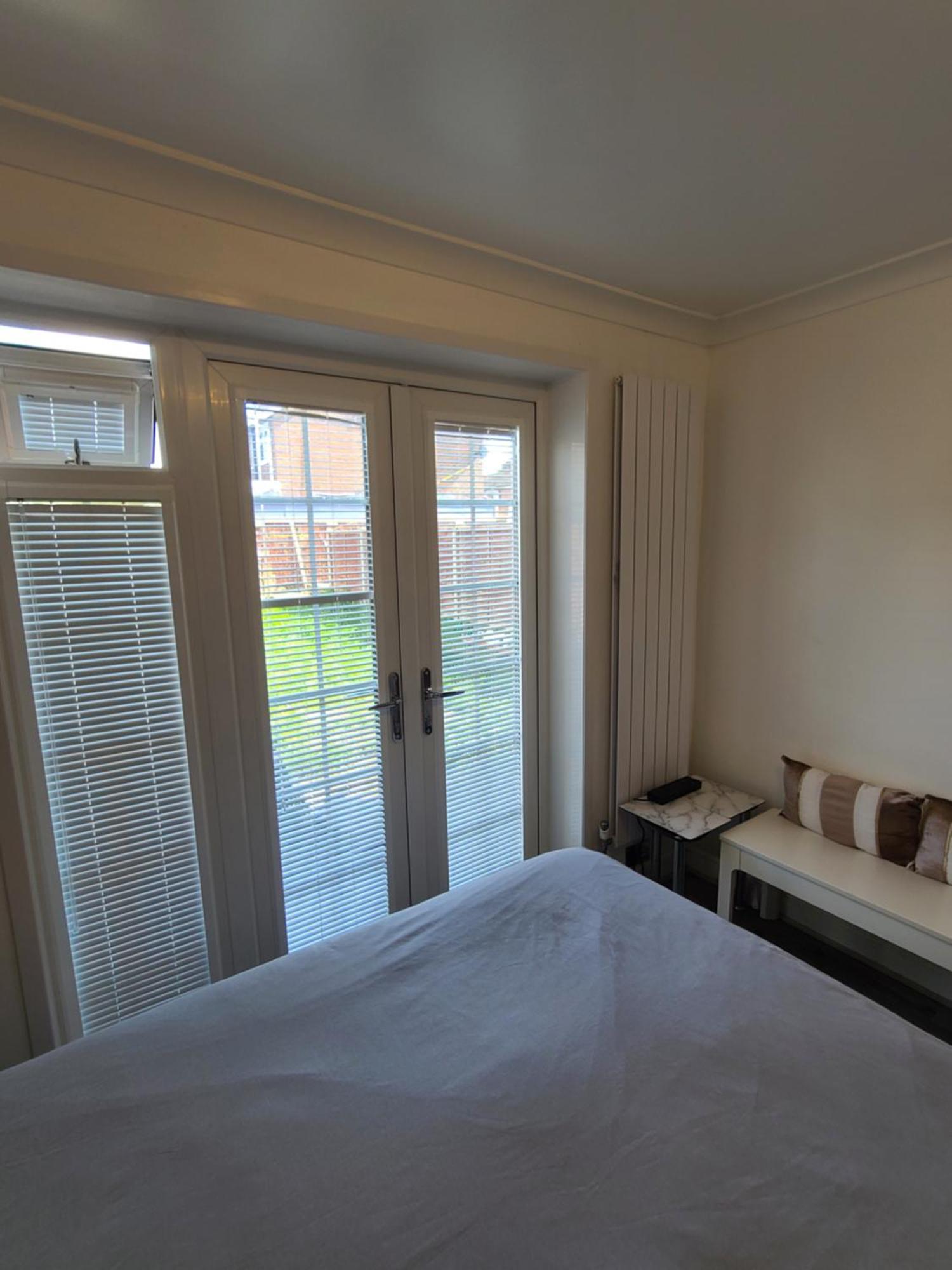 Gatwick Rooms-Travel Service-Airport Parking Ifield Extérieur photo