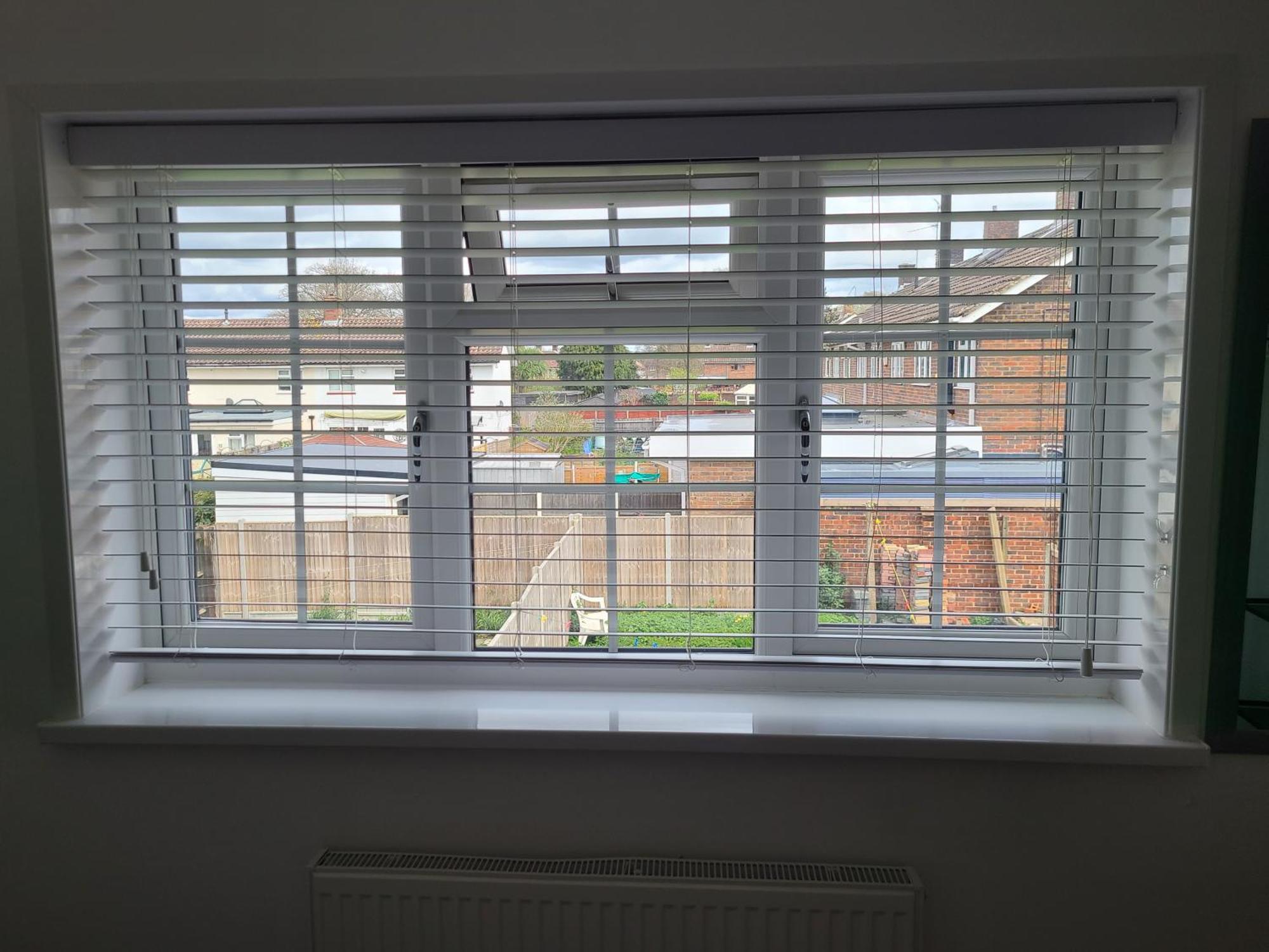 Gatwick Rooms-Travel Service-Airport Parking Ifield Extérieur photo