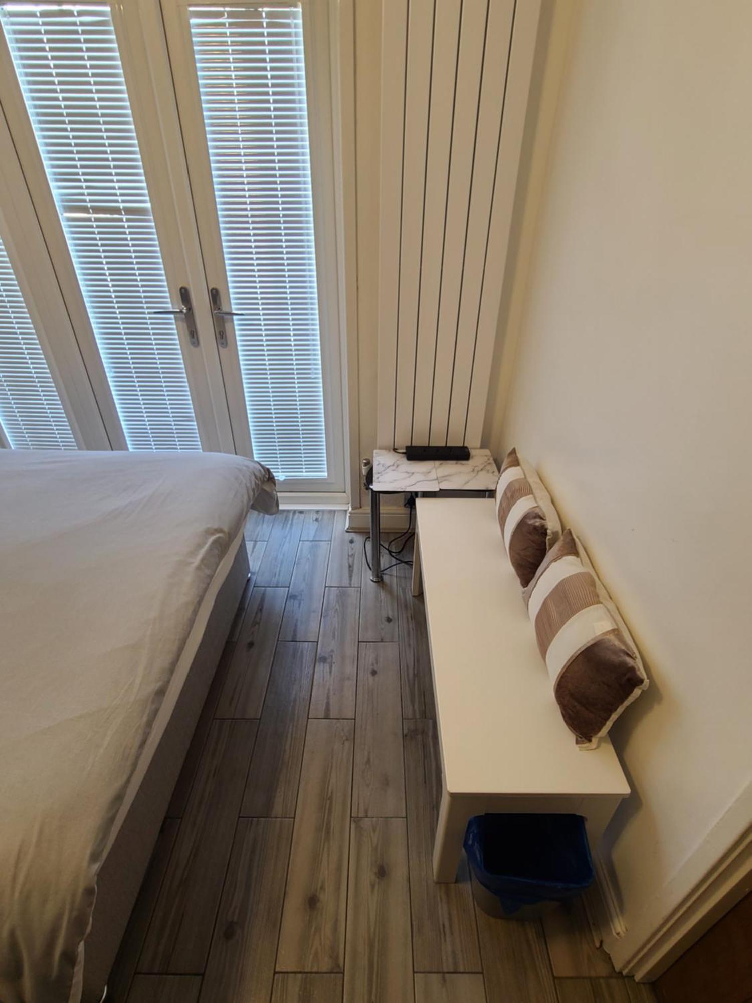 Gatwick Rooms-Travel Service-Airport Parking Ifield Extérieur photo