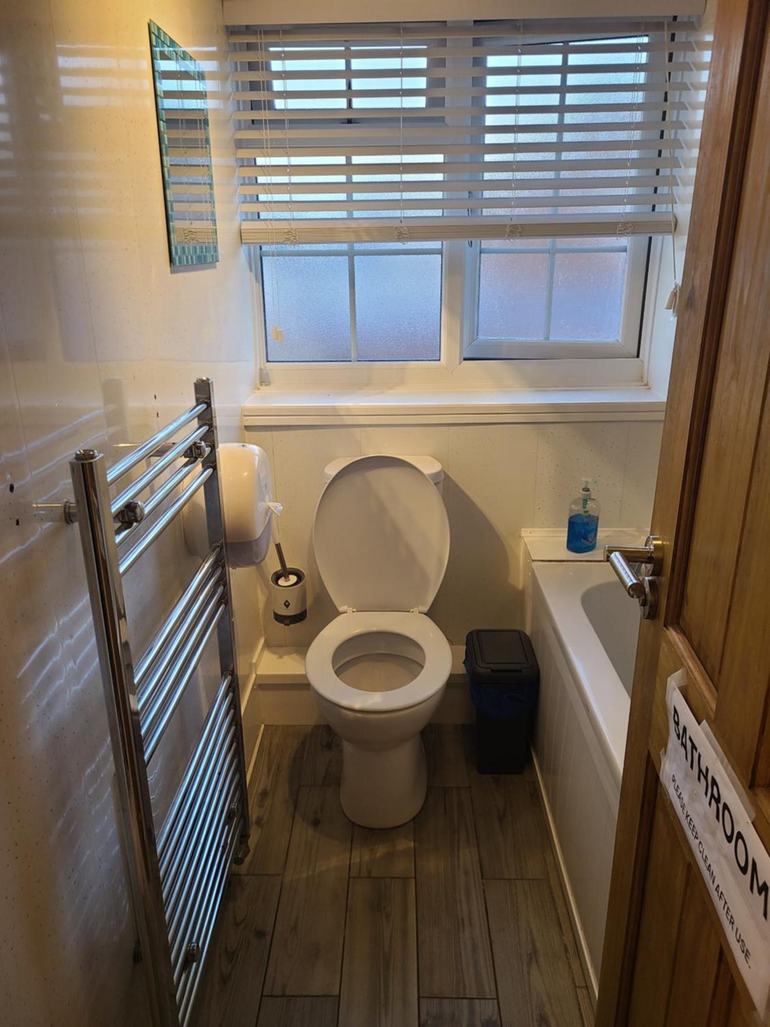 Gatwick Rooms-Travel Service-Airport Parking Ifield Extérieur photo
