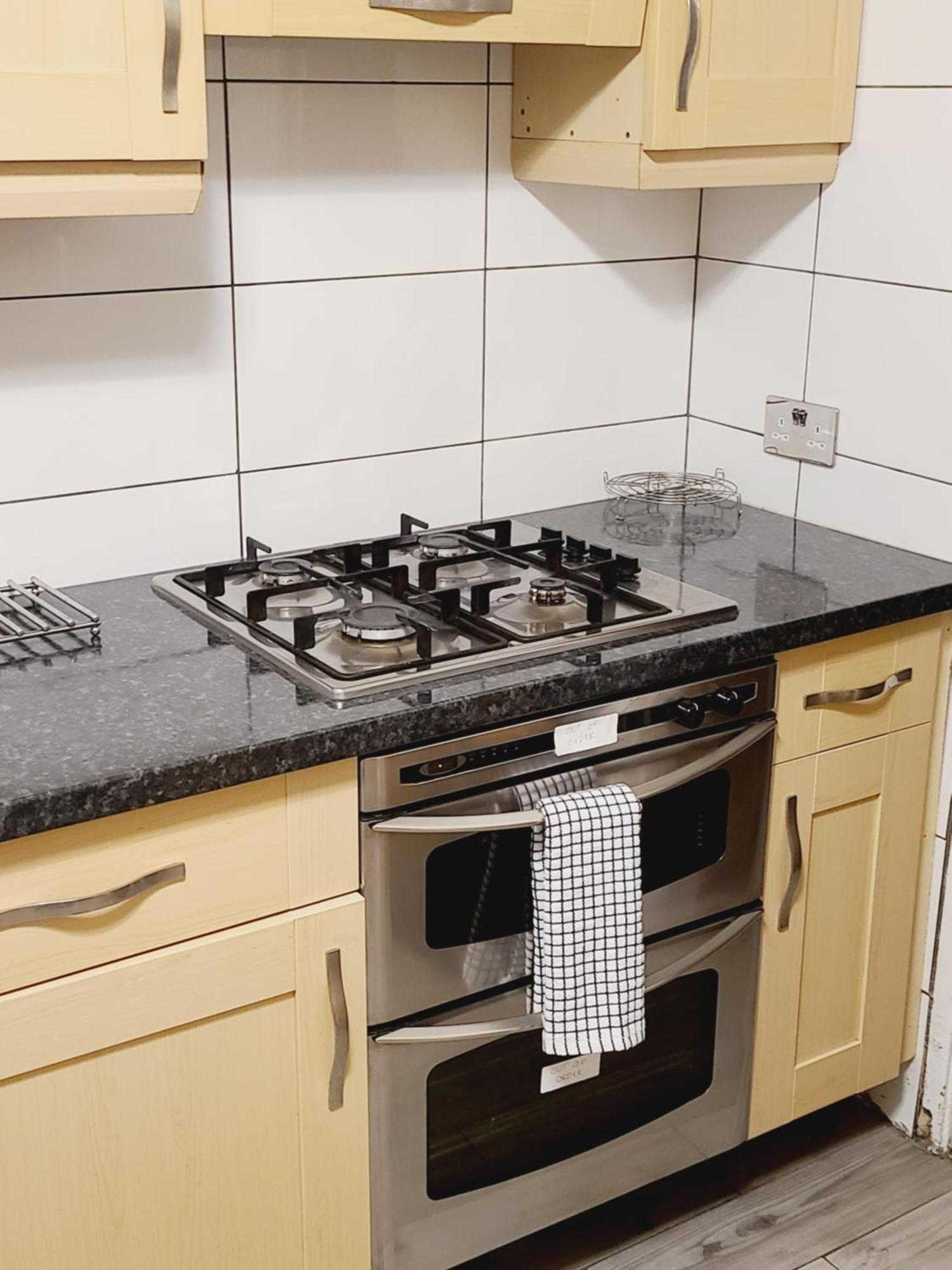 Gatwick Rooms-Travel Service-Airport Parking Ifield Extérieur photo